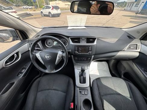 Used 2015 Nissan Sentra SR FWD image 16