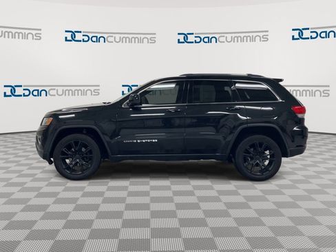 Used 2016 Jeep Grand Cherokee Laredo w/ Quick Order Package 23E image 5