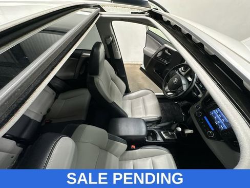 Used 2017 Toyota RAV4 Limited w/ Advanced Technology Package image 6