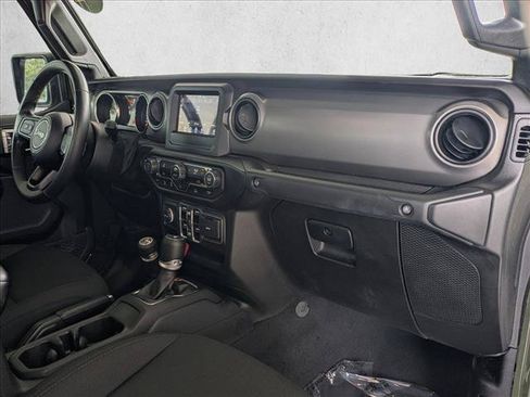 Used 2022 Jeep Gladiator Sport AWD/4WD image 20