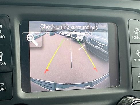 Used 2021 RAM 1500 Big Horn image 12