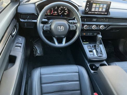 Used 2025 Honda CR-V EX-L image 11