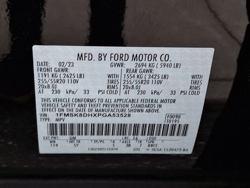 Certified 2023 Ford Explorer XLT w/ Equipment Group 202A AWD/4WD image 27