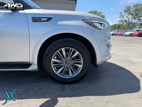 Used 2021 INFINITI QX80 Luxe AWD/4WD image 9
