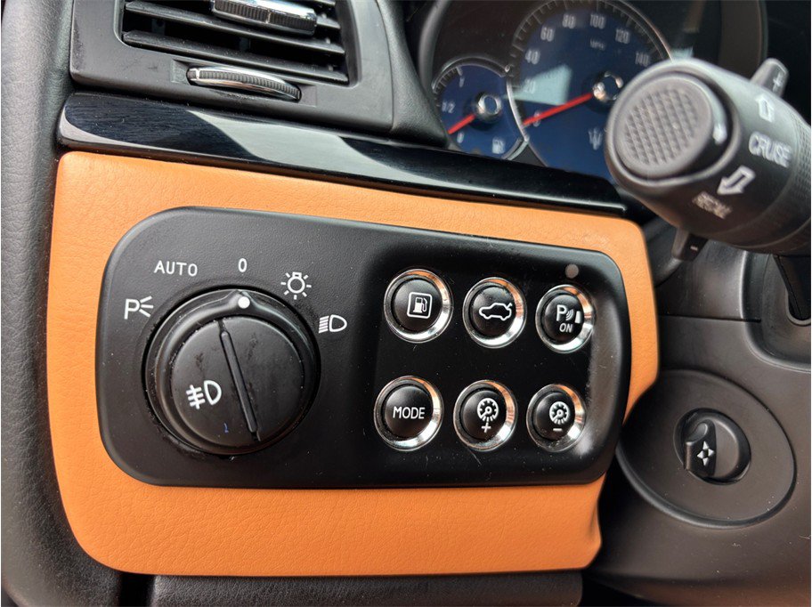 Used 2018 Maserati GranTurismo Sport RWD image 32