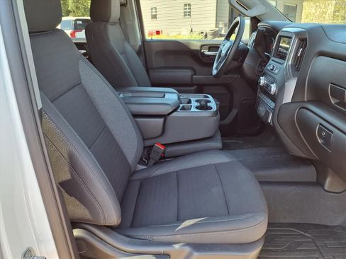 Used 2024 GMC Sierra 1500 Pro w/ Graphite Edition image 13