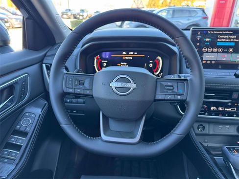 Certified 2026 Nissan Rogue Platinum w/ Platinum Premium Package image 21