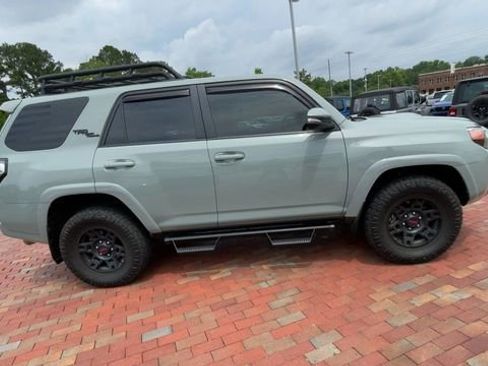 Used 2023 Toyota 4Runner TRD Off-Road Premium w/ Moonroof Package AWD/4WD image 2