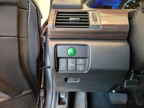 Used 2017 Honda Accord Touring image 12
