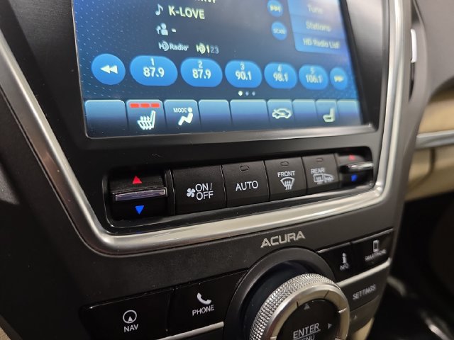 Used 2020 Acura MDX w/ Technology Package AWD/4WD image 23