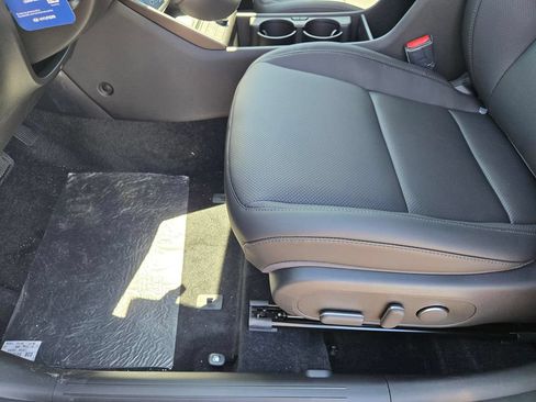 New 2026 Hyundai Kona Limited FWD image 20