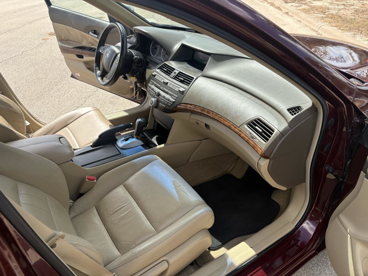 Used 2009 Honda Accord EX-L image 30