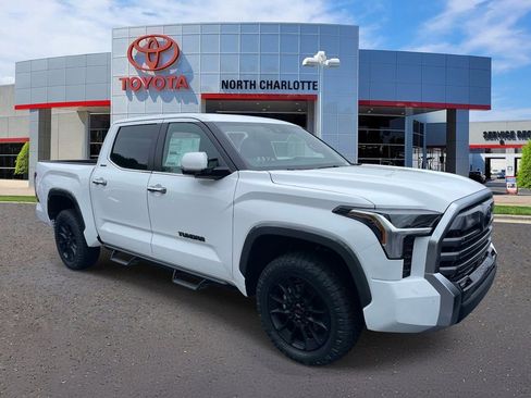 New 2026 Toyota Tundra Limited AWD/4WD image 3