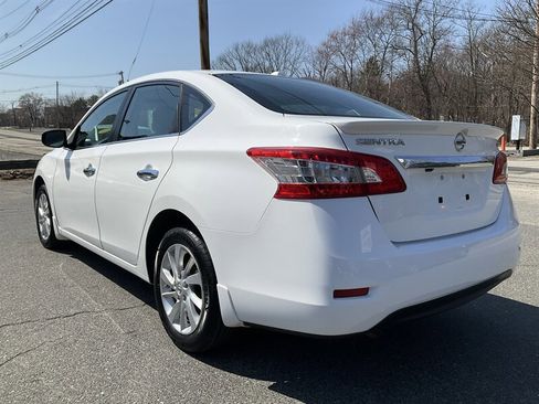 Used 2015 Nissan Sentra SV w/ Style Package image 7