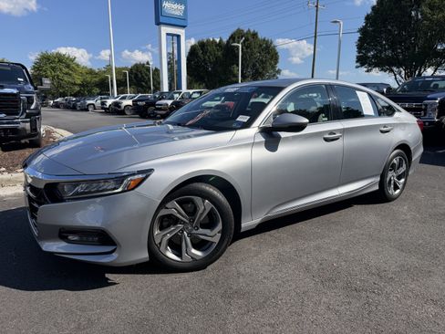 Used 2018 Honda Accord EX-L image 5