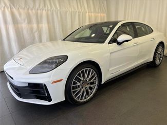 New 2026 Porsche Panamera 4 360° Tour