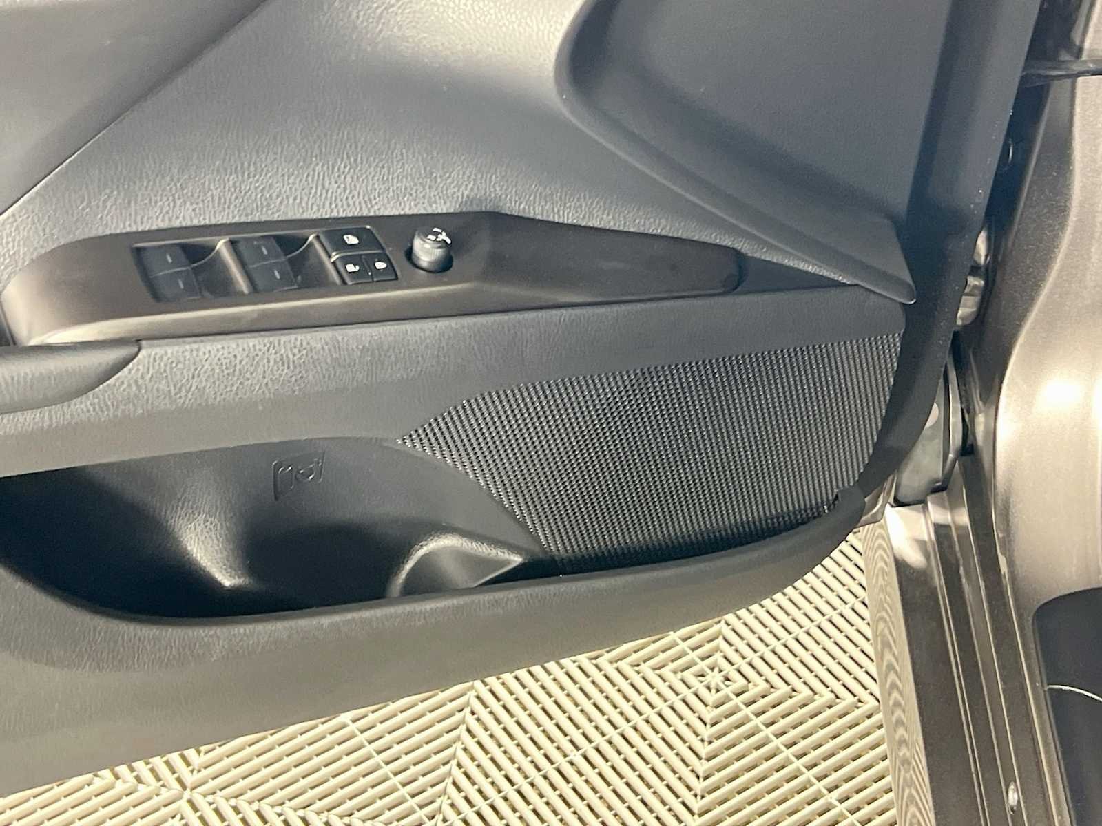 Used 2024 Toyota Camry LE FWD image 19