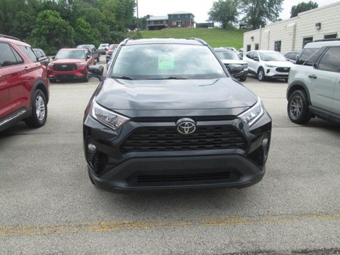 Used 2020 Toyota RAV4 XLE w/ All Weather Liner Package AWD/4WD image 3