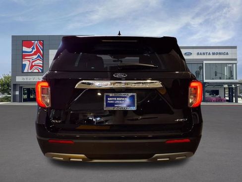Used 2023 Ford Explorer XLT w/ Equipment Group 202A image 24