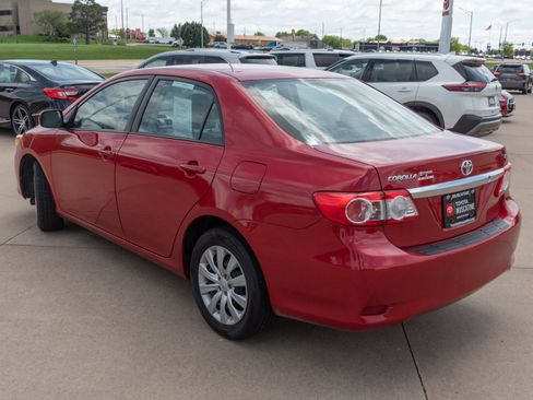 Used 2012 Toyota Corolla LE w/ Protection Pkg FWD image 13