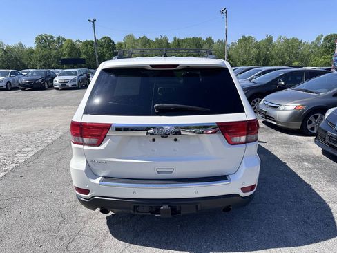 Used 2012 Jeep Grand Cherokee Overland AWD/4WD image 5