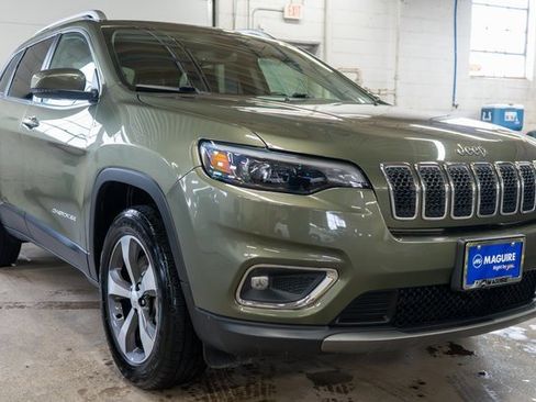 Used 2020 Jeep Cherokee Limited image 4