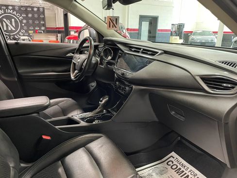 Used 2021 Buick Encore GX Essence w/ Advanced Technology Package AWD/4WD image 28