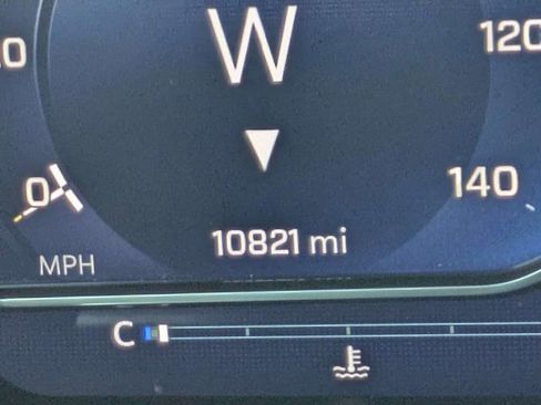 Used 2025 Chevrolet Silverado 1500 High Country w/ Midnight Edition AWD/4WD image 28