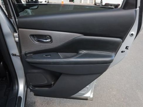 Used 2019 Nissan Murano S FWD image 53