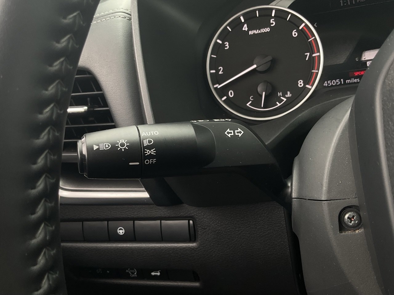 Used 2025 Nissan Rogue SV FWD image 35