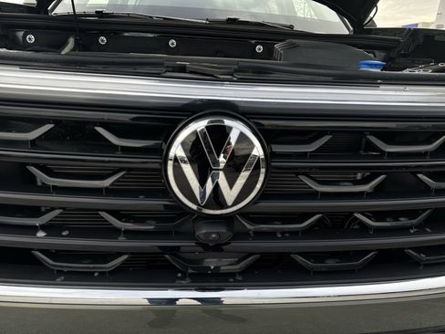 New 2026 Volkswagen Atlas SEL Premium R-Line image 32