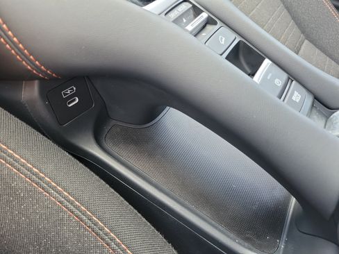 Used 2025 Honda HR-V Sport image 30