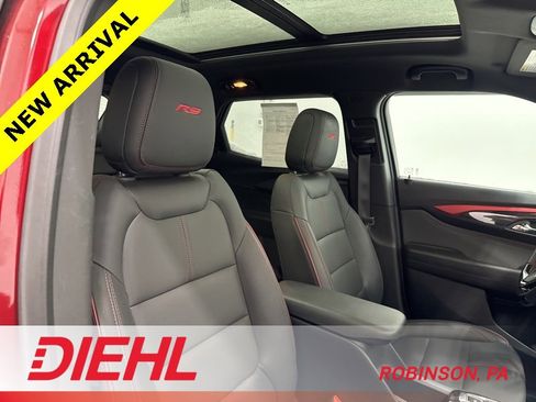 Used 2025 Chevrolet TrailBlazer RS w/ Convenience Package image 13