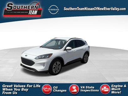 Used 2022 Ford Escape SEL w/ Technology Package