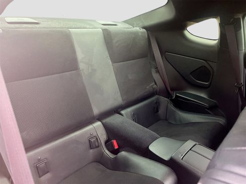 Used 2023 Toyota GR86 Premium image 25