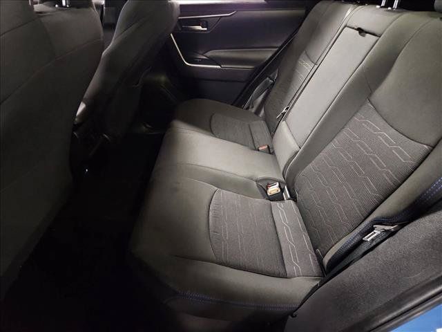 Used 2025 Toyota RAV4 SE AWD/4WD image 17