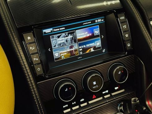 Used 2016 Jaguar F-TYPE R image 49