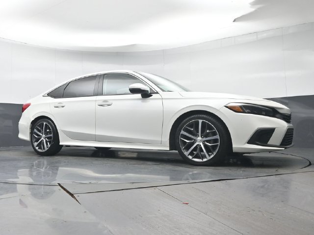 Used 2023 Honda Civic Touring image 31