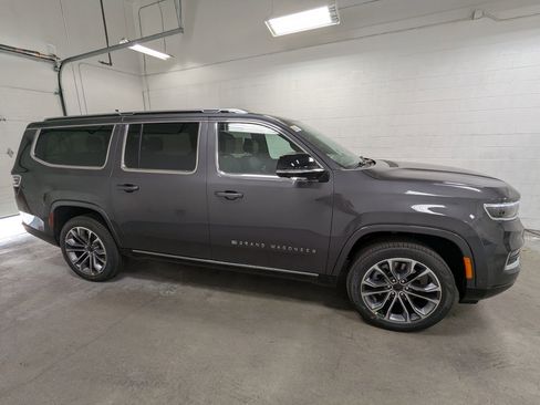 New 2025 Jeep Grand Wagoneer L Series III image 2