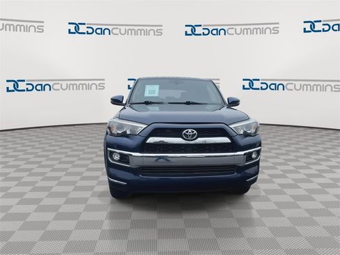 Used 2016 Toyota 4Runner Limited image 3