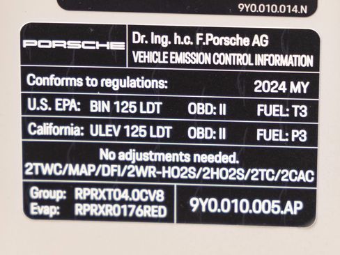 Certified 2024 Porsche Cayenne Turbo GT AWD/4WD image 39