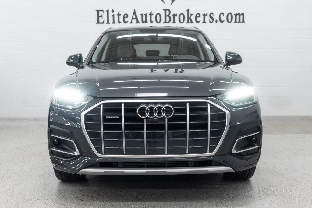 Used 2021 Audi Q5 2.0T Premium Plus w/ Premium Plus Package AWD/4WD image 3