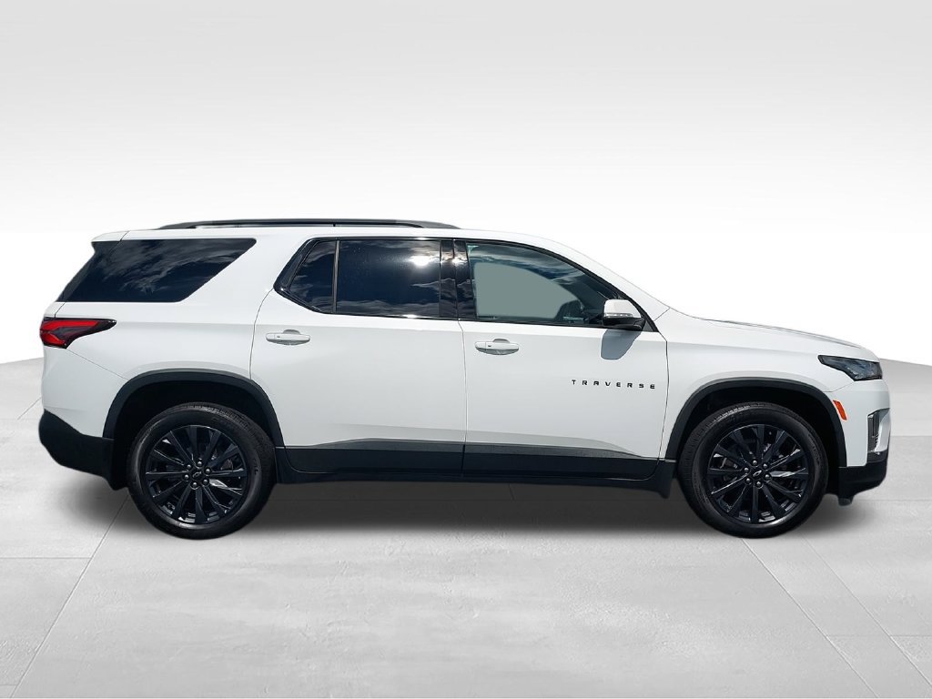 Used 2023 Chevrolet Traverse RS AWD/4WD image 10