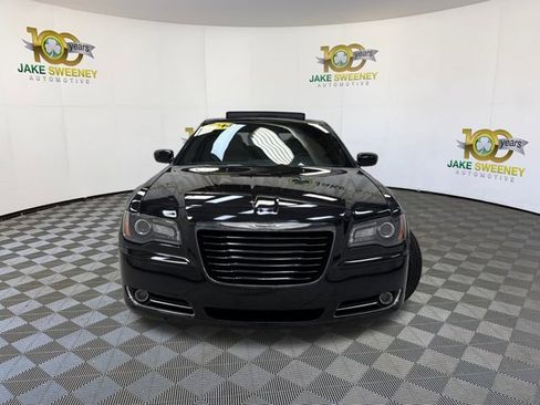 Used 2014 Chrysler 300 S w/ Luxury Group image 3