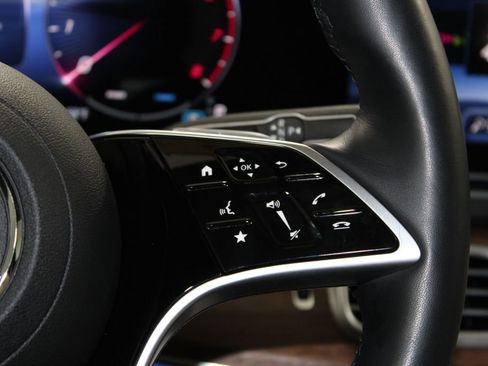 Used 2025 Mercedes-Benz GLS 450 4MATIC image 34