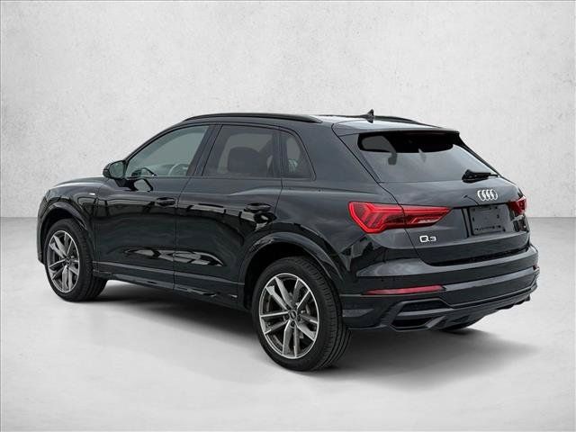 Used 2022 Audi Q3 2.0T Premium Plus AWD/4WD image 7