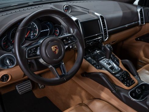 Used 2016 Porsche Cayenne Turbo S w/ Premium Package Plus image 49