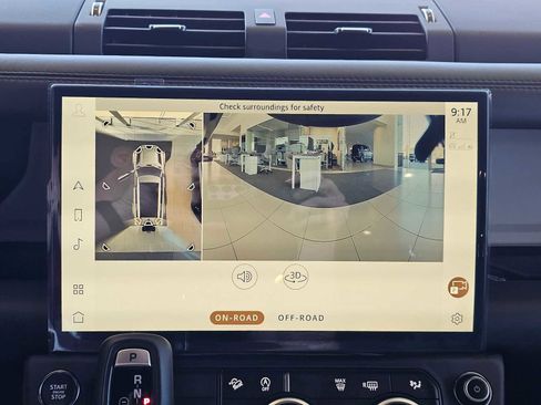 New 2026 Land Rover Defender 130 X-Dynamic SE image 28