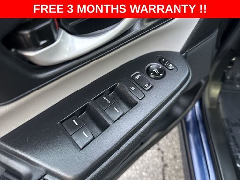 Used 2018 Honda CR-V LX image 12