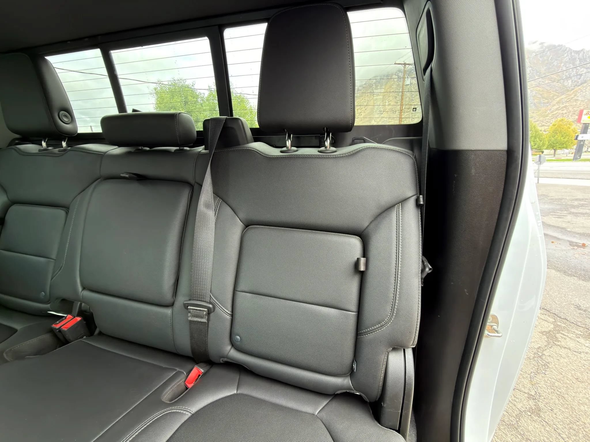 Used 2020 Chevrolet Silverado 3500 LTZ w/ LTZ Premium Package AWD/4WD image 30
